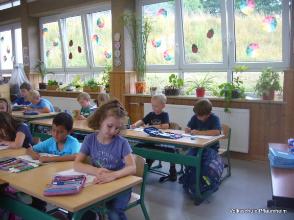 GS_Luzia_Raeumlichkeiten_Schulgebaeude GS_Luzia_Raeumlichkeiten_Schulgebaeude